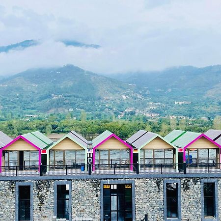 Iyi Luxury Inn Swat Saidu Sharif Εξωτερικό φωτογραφία