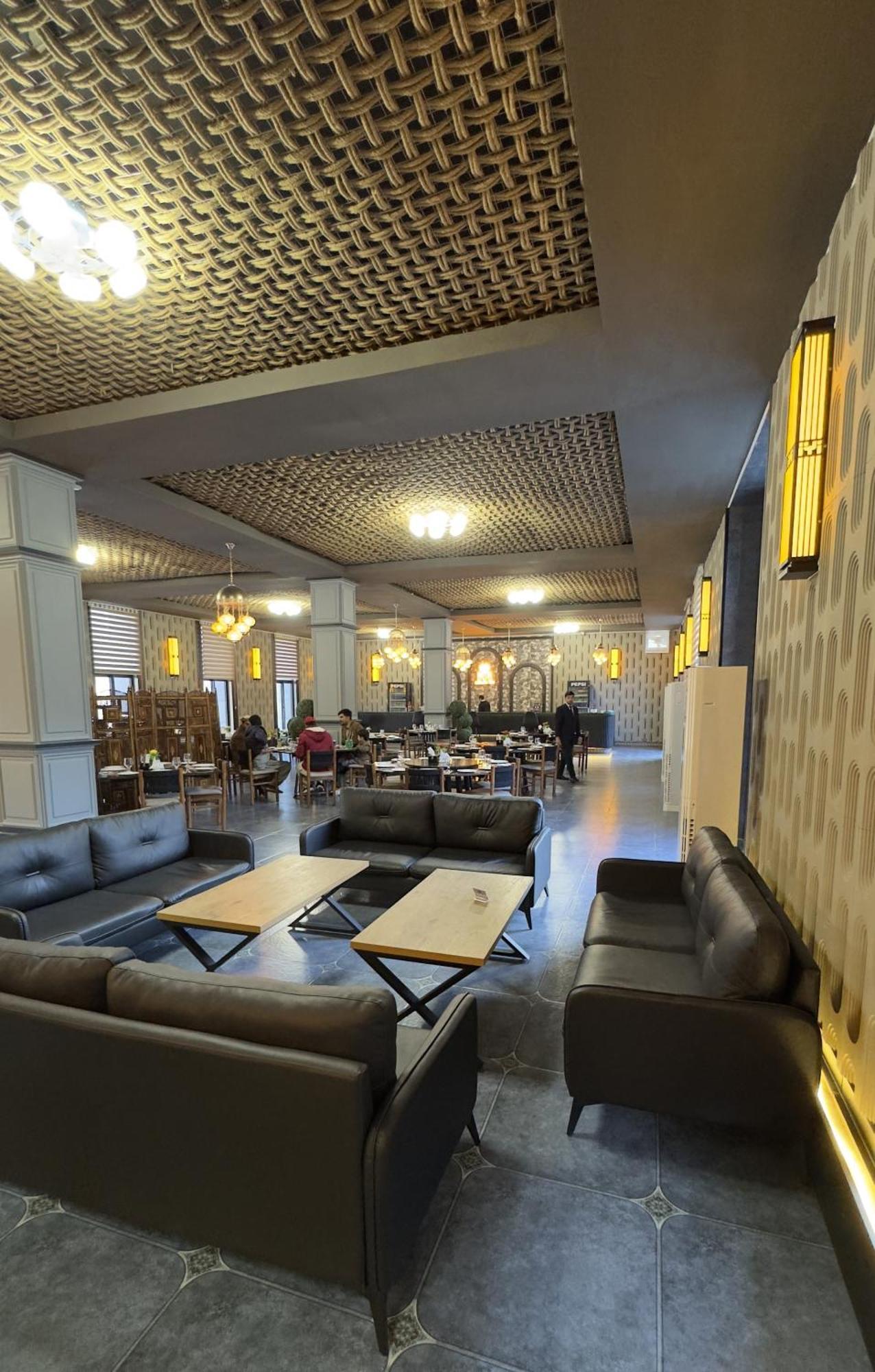 Iyi Luxury Inn Swat Saidu Sharif Εξωτερικό φωτογραφία