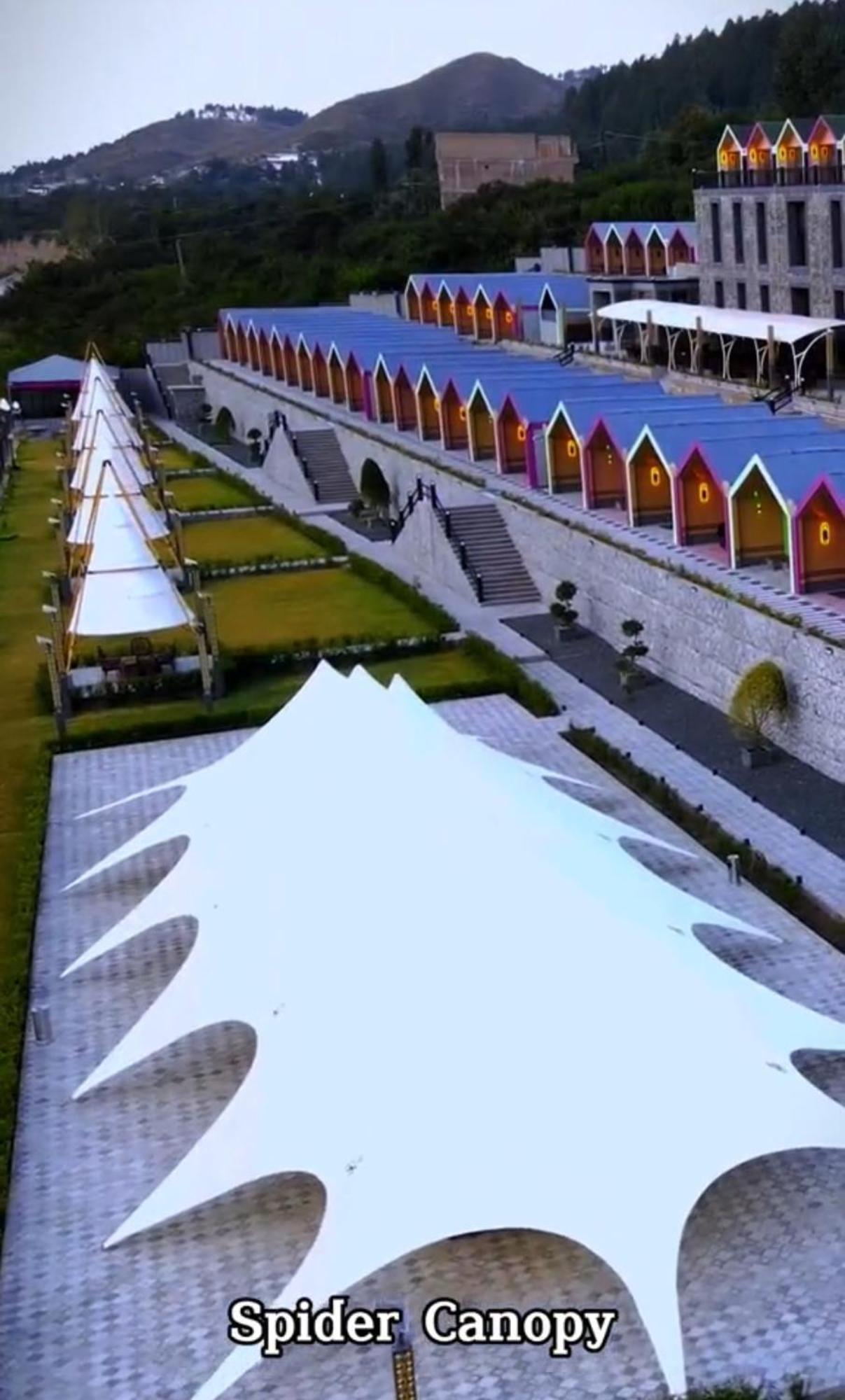Iyi Luxury Inn Swat Saidu Sharif Εξωτερικό φωτογραφία