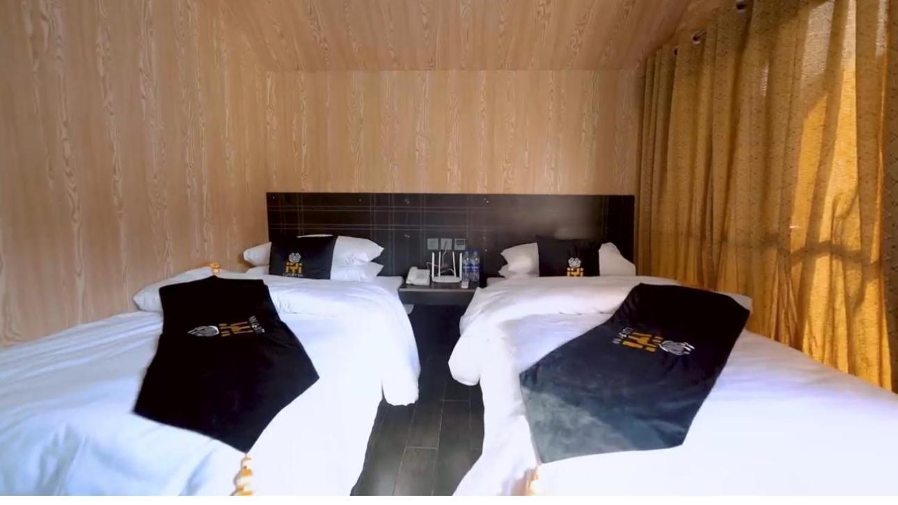Iyi Luxury Inn Swat Saidu Sharif Εξωτερικό φωτογραφία